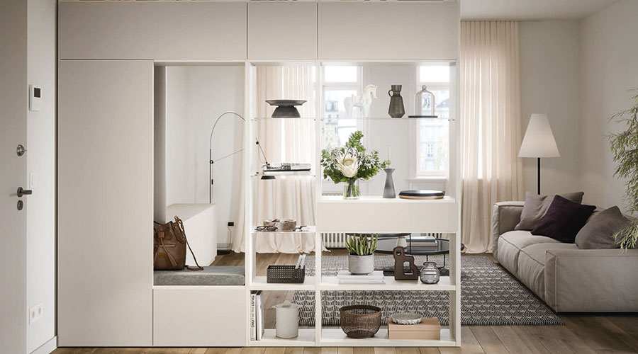 RAUMPLANUNG.  Intelligente Raumplanung: Die Garderobe als Raumteiler. Cinquanta3 definiert Lebensräume neu.  CINQUANTA3 NEU bei Möbelhaus Wallnöfer  in Naturns. 