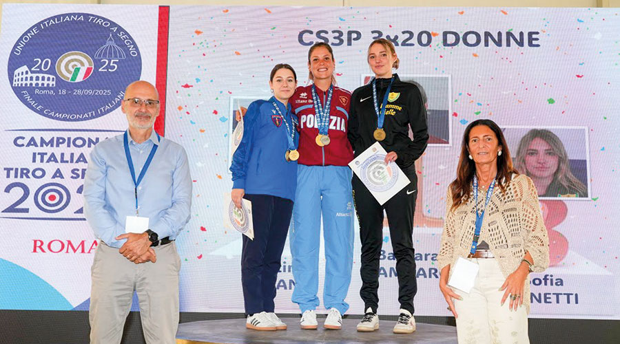 Barbara Gambaro (Mitte) gewann in Rom Gold