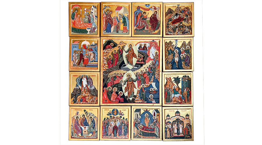 Die Festtagsikone im Wohnzimmer von Hubert Piccolruaz. Sie besteht aus 13 Einzelikonen