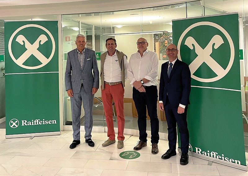 v. l.: Erich Ohrwalder (Obmann), Kurt Tapppeiner, Kurt Leggeri, Michael Grasser (Direktor)