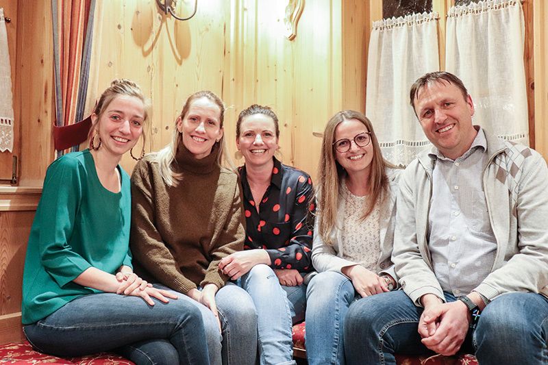 v. l. Angelika Alber, Heike Fleischmann, Petra Koch, Karin Brugger und Ivan Runggatscher