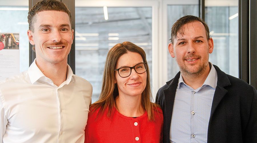 Manuel Platzgummer, Silvia Tumler und Marketing-Präsident Matthias Tschenett