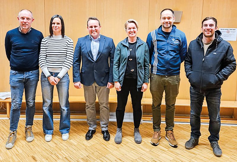 v.l. Joachim Rabensteiner, Maria Thoman, Emanuel Tschenett, Gisela Furgler, Günther Mair und Simon Wellenzohn. Es fehlt: Michael Stieger