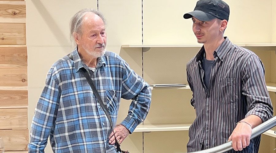 Die beiden Künstler Kurt Hofer und Philip Silvestro Geier (Foto Peter Tscholl)