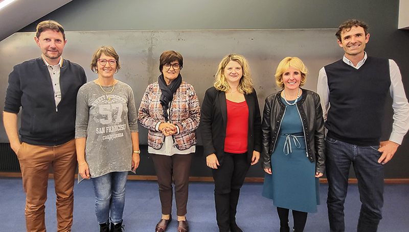 v. l.: Zeno Christanell, Kunhilde von Marsoner, Roselinde Gunsch Koch, Beatrix Burger, Waltraud Deeg, Leonhard Resch