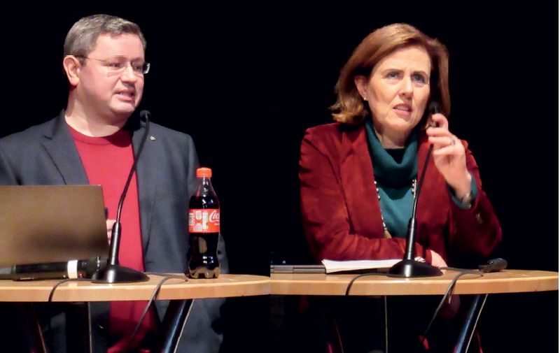 Bei der Interreg Tagung in der Basis Vinschgau sprachen u. a. Verena Perwanger, Primaria des Psychiatrischen Dienstes Meran und Philipp Kloimstein, Primar der Stiftung Maria Ebene in Vorarlberg.
