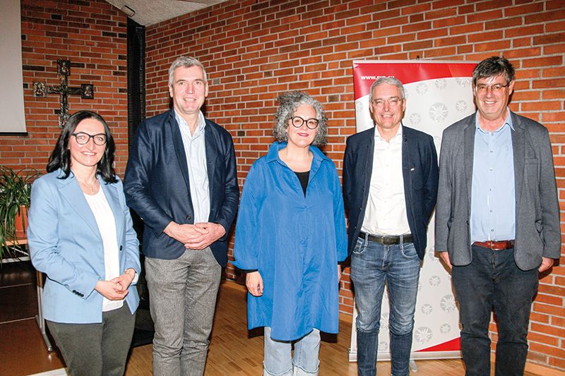 v. l.: Irmgard Gamper, Herbert Dorfmann, Verena Tröger, Dieter Steger und Albrecht Plangger